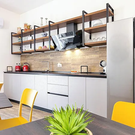 New And Modern * Zaglavice